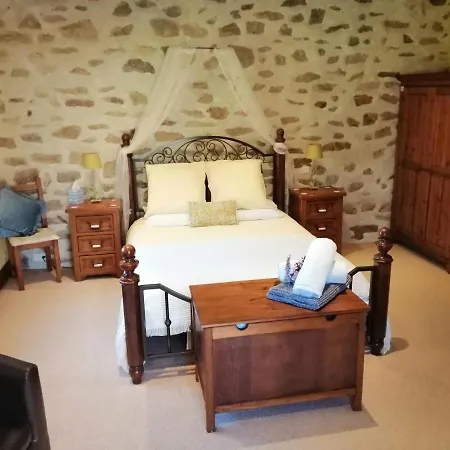 La Grange Ancienne Bed & Breakfast