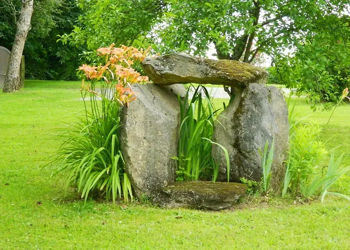 La Grange Ancienne Bed & Breakfast *