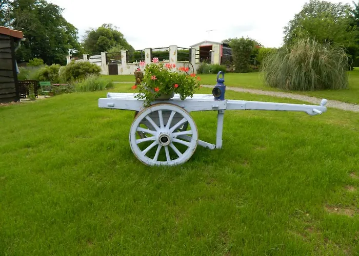 La Grange Ancienne Bed & Breakfast *